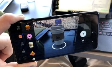 How to use Google Augmented Reality Stickers on your Pixel Phone?